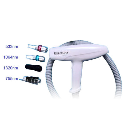 การกําจัดรอยสักสี ABS มือถือ 532nm Nd Yad เลเซอร์จับ