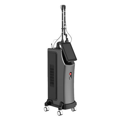 12หน้าจอสัมผัสขนาด.1 นิ้ว การปรับรูปร่างแผลเป็นผิวหนัง การกระชับผิวหนัง 10600nm เครื่องเลเซอร์ CO2